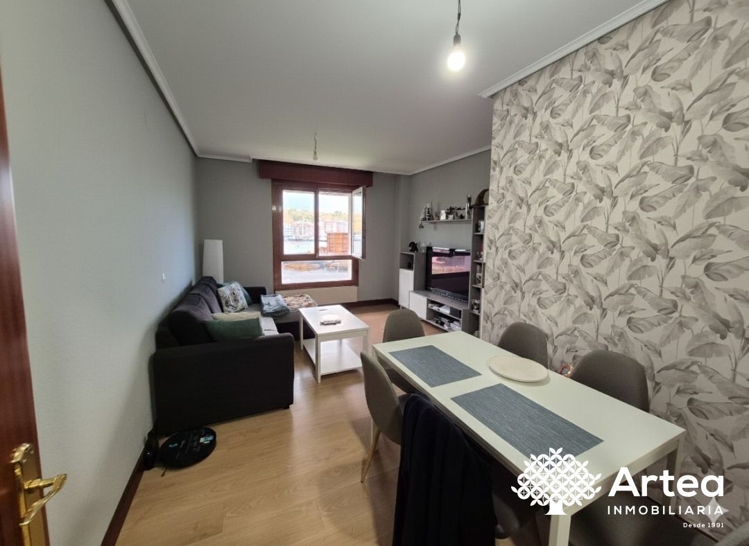 Living room of Flat for sale in Barakaldo   with Heating