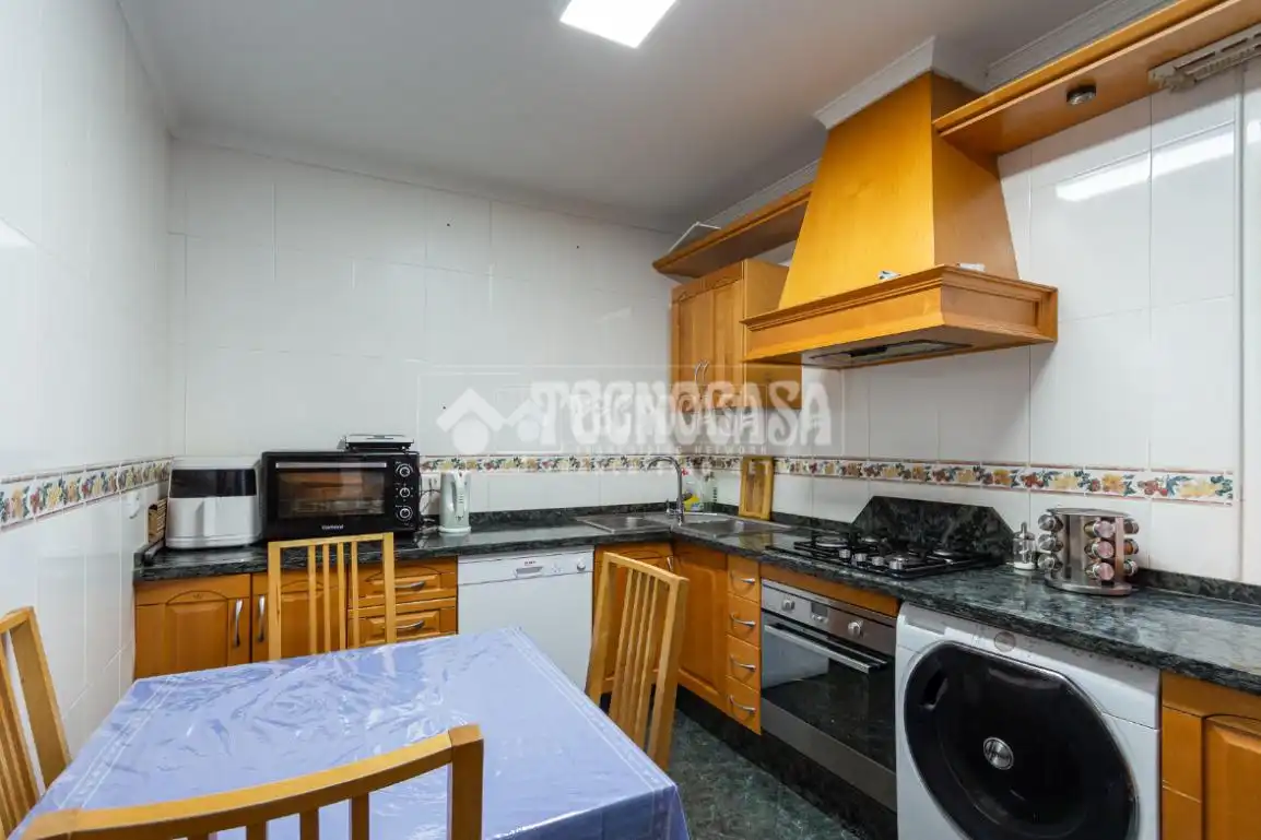 Cocina de Piso en venta en Vélez-Málaga con Aire acondicionado, Calefacción y Balcón