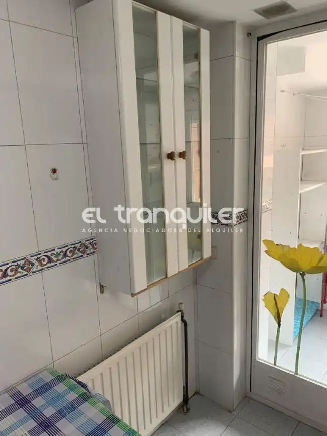 Flat for sale in Madrid  with Parquet flooring and Swimming Pool
