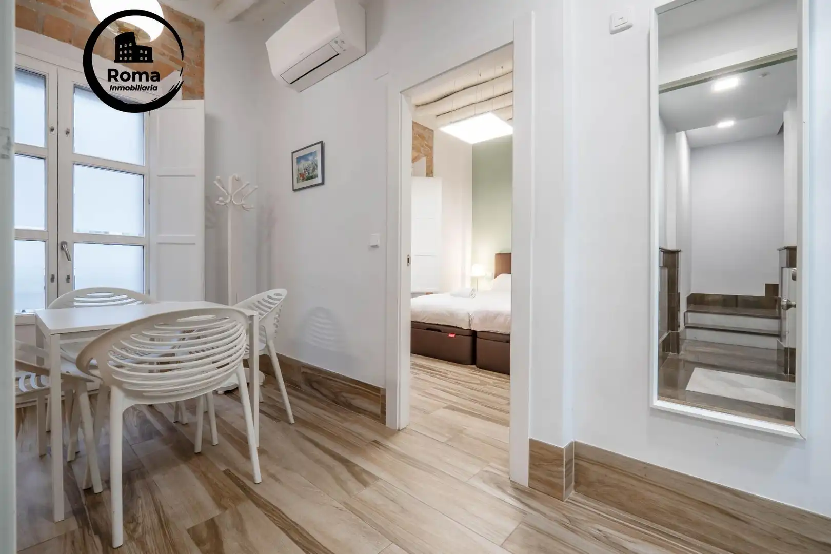 Houses for sale in Granada  with Air Conditioner, Heating and Furnished