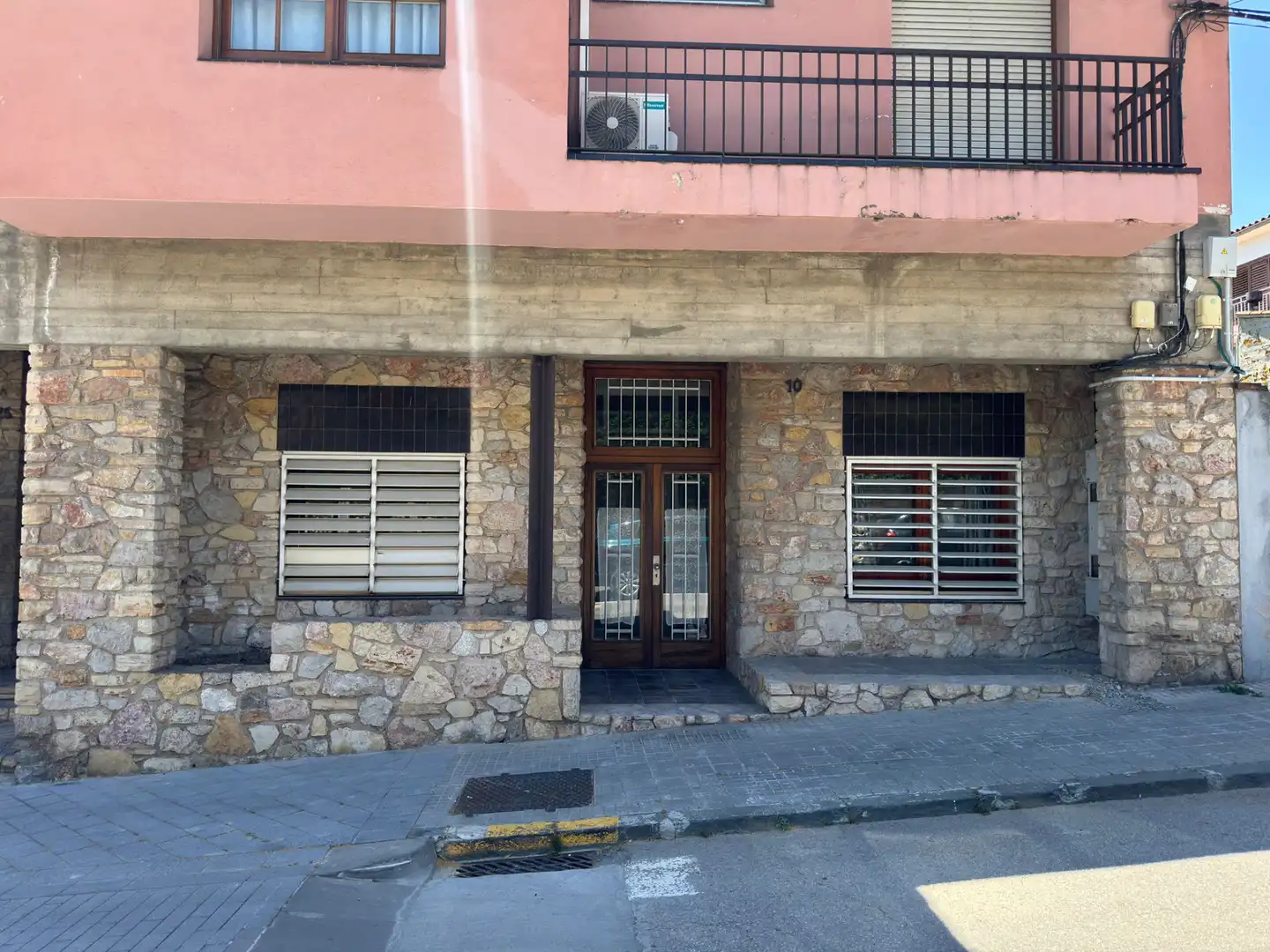 Exterior view of Flat for sale in Sant Hipòlit de Voltregà  with Private garden