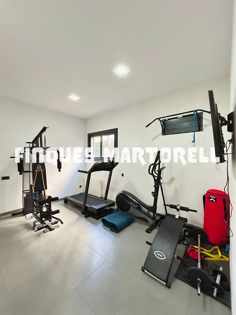 Houses for sale in Santa Coloma de Farners  with Air Conditioner, Heating and Private garden