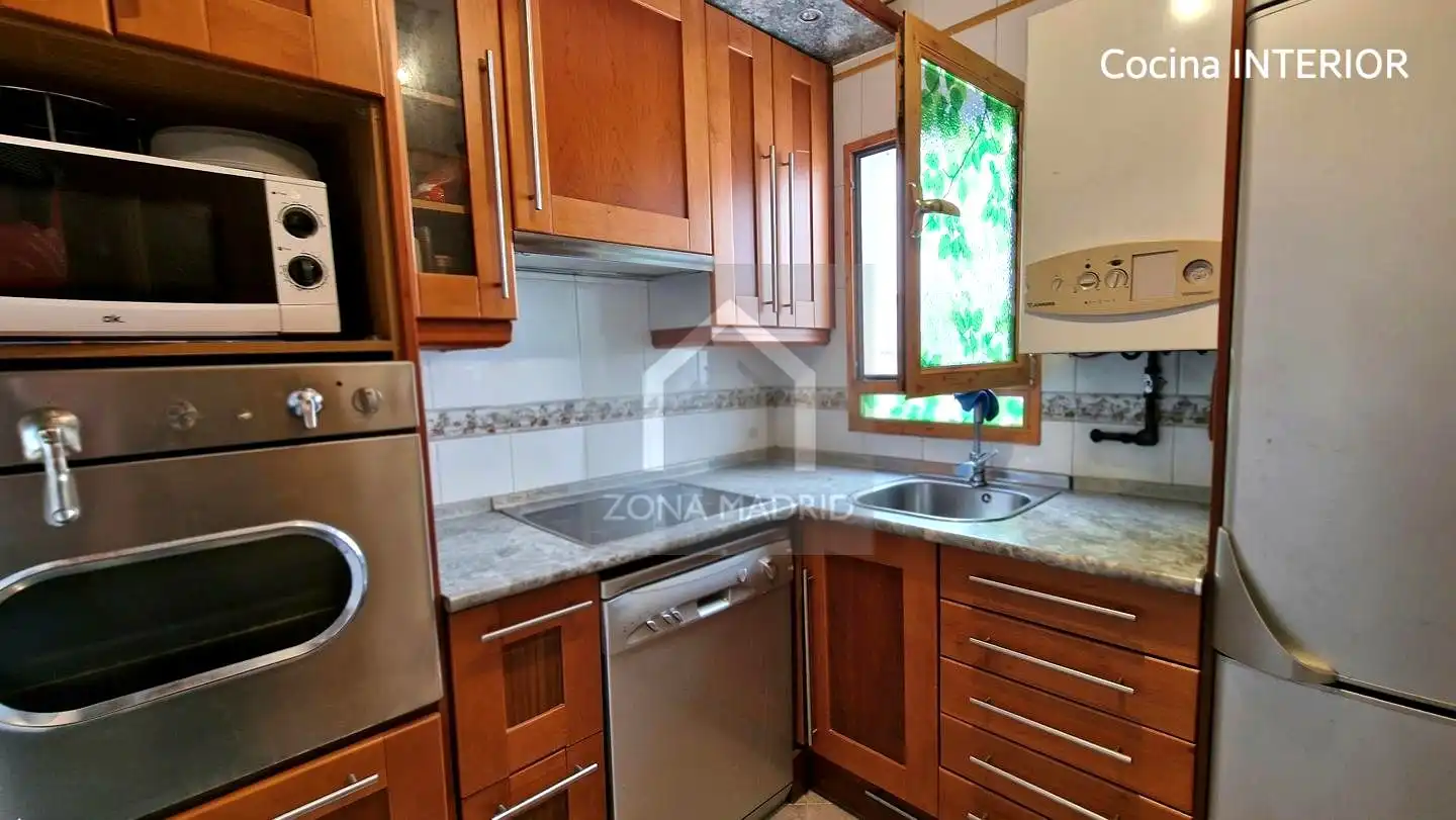 Kitchen of Flat for sale in Madrid  with Air Conditioner and Terrace