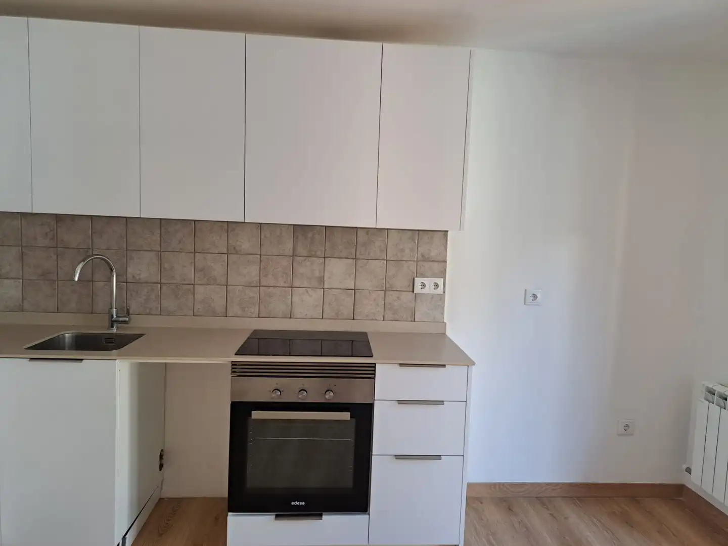 Cocina de Apartamento de alquiler en Puigcerdà con Calefacción, Parquet y Horno