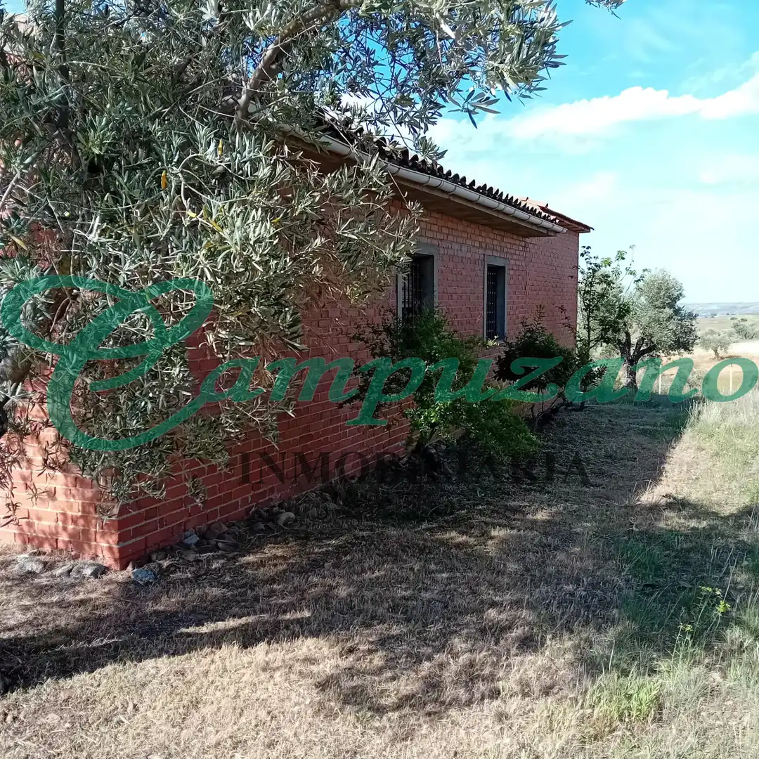 Land for sale in Chinchón