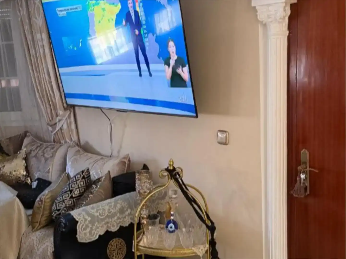Sala d'estar de Pis en venda en Melilla amb Aire condicionat i Moblat