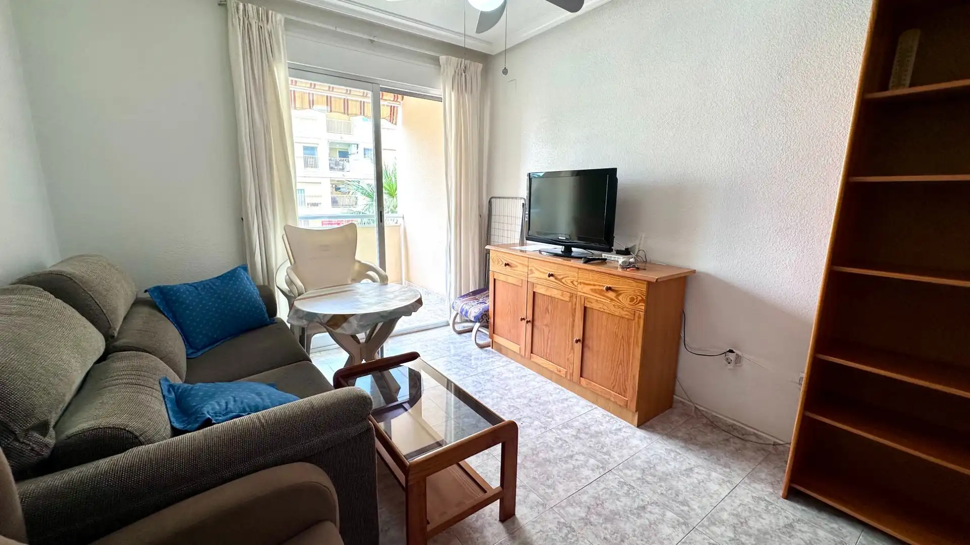 Flat with terrace for sale in Las Viñas, imagen 4
