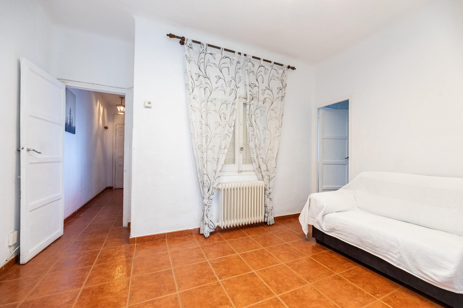 Bedroom of Flat for sale in  Madrid Capital  with Heating