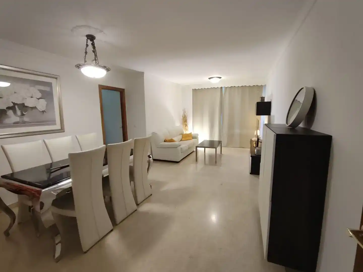 Living room of Flat for sale in Mijas