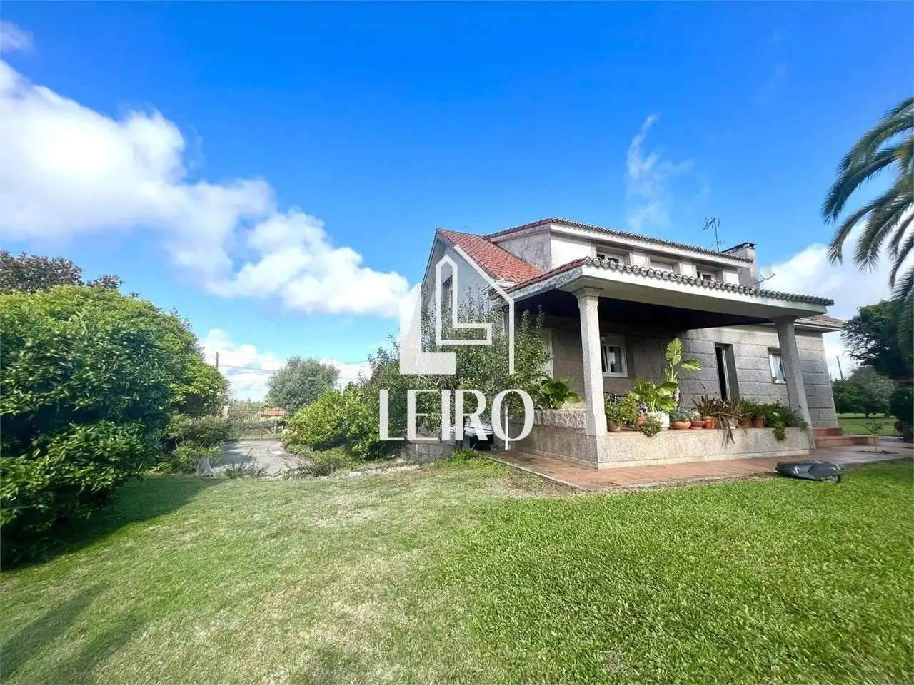 Vista exterior de Casa o chalet en venta en Santiago de Compostela  con Jardín privado