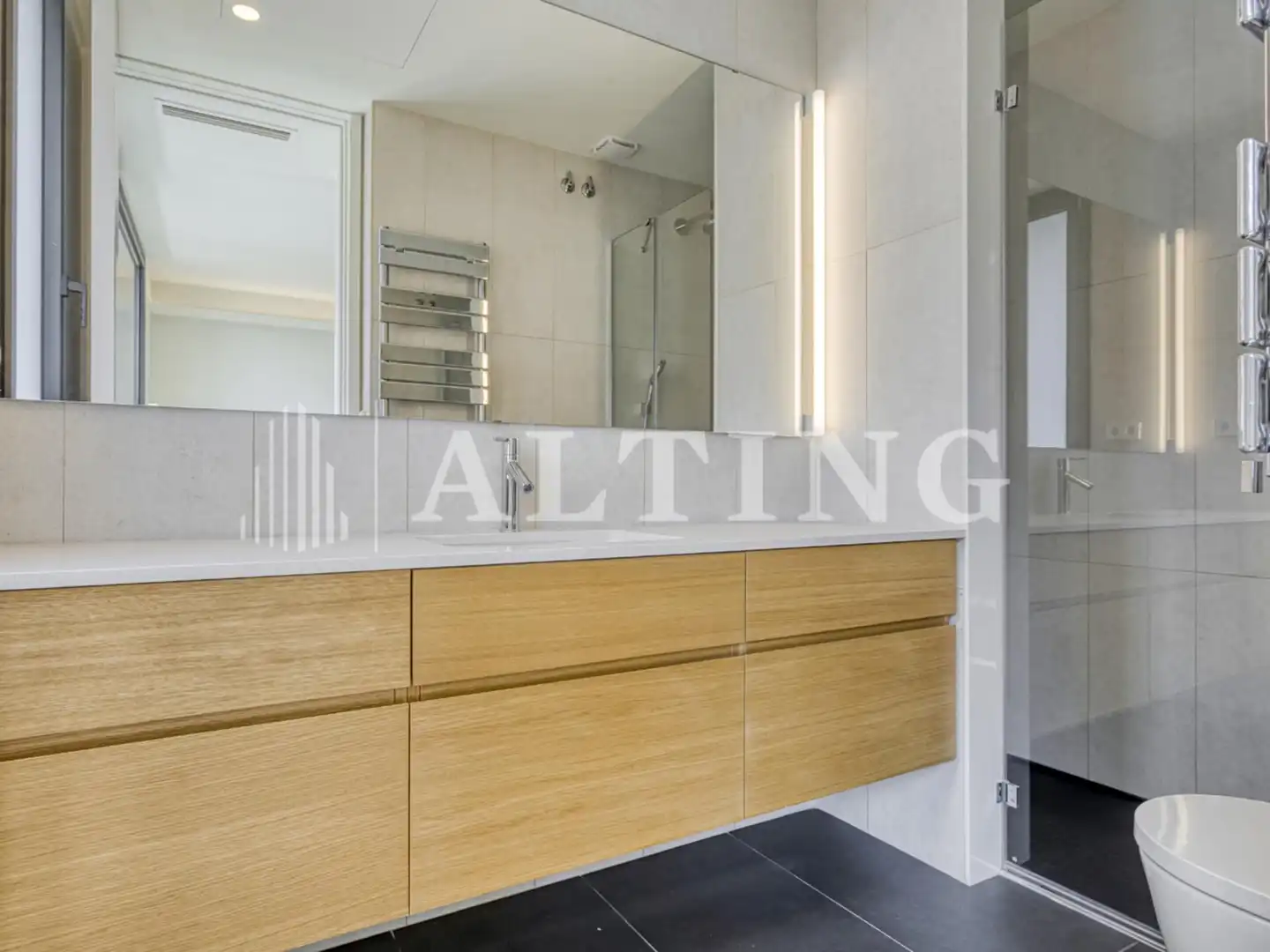 Appartamento con ascensore in vendita a Calle Pau Claris, imagen 25