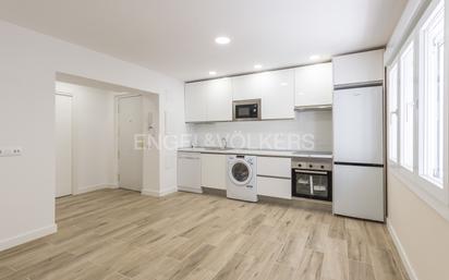 Kitchen of Apartment for sale in  Madrid Capital  with Air Conditioner