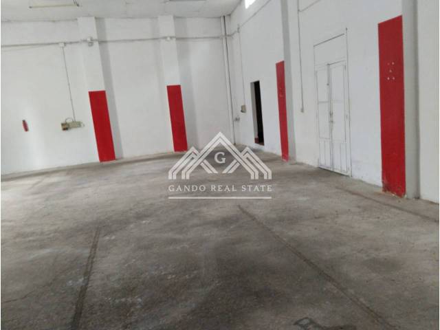 Local comercial en Alquiler en Arco Norte - Avda. España