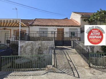 House for sale in Pinos Puente