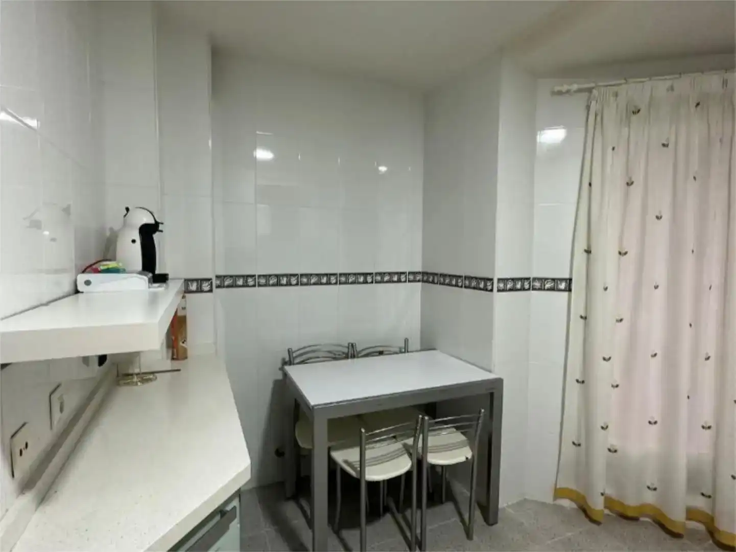 Kitchen of Flat for rent in Cuenca Capital  with Swimming Pool and Balcony