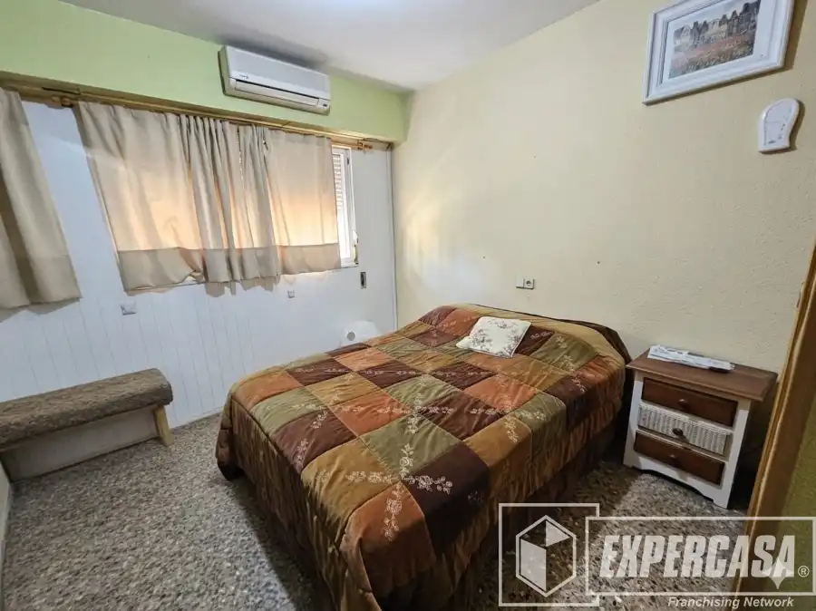 Bedroom of Apartments for sale in Silla  with Air Conditioner