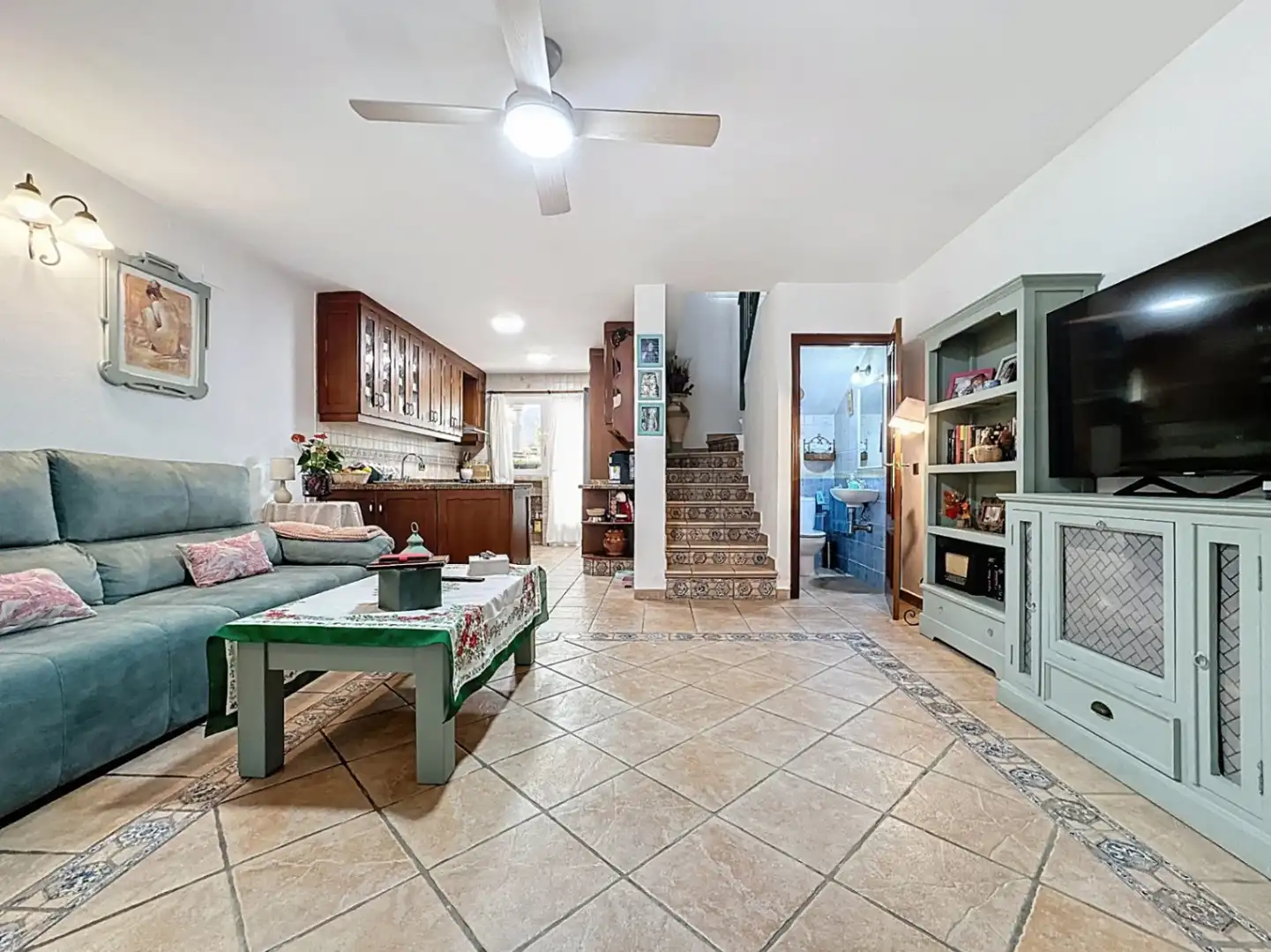 Sala de estar de Casa o chalet en venta en La Nucia con Aire acondicionado, Jardín privado y Terraza