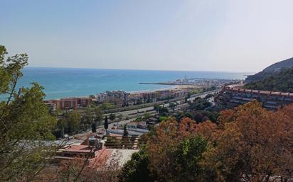 Vista exterior de Apartament en venda en Sitges amb Aire condicionat, Balcó i Alarma