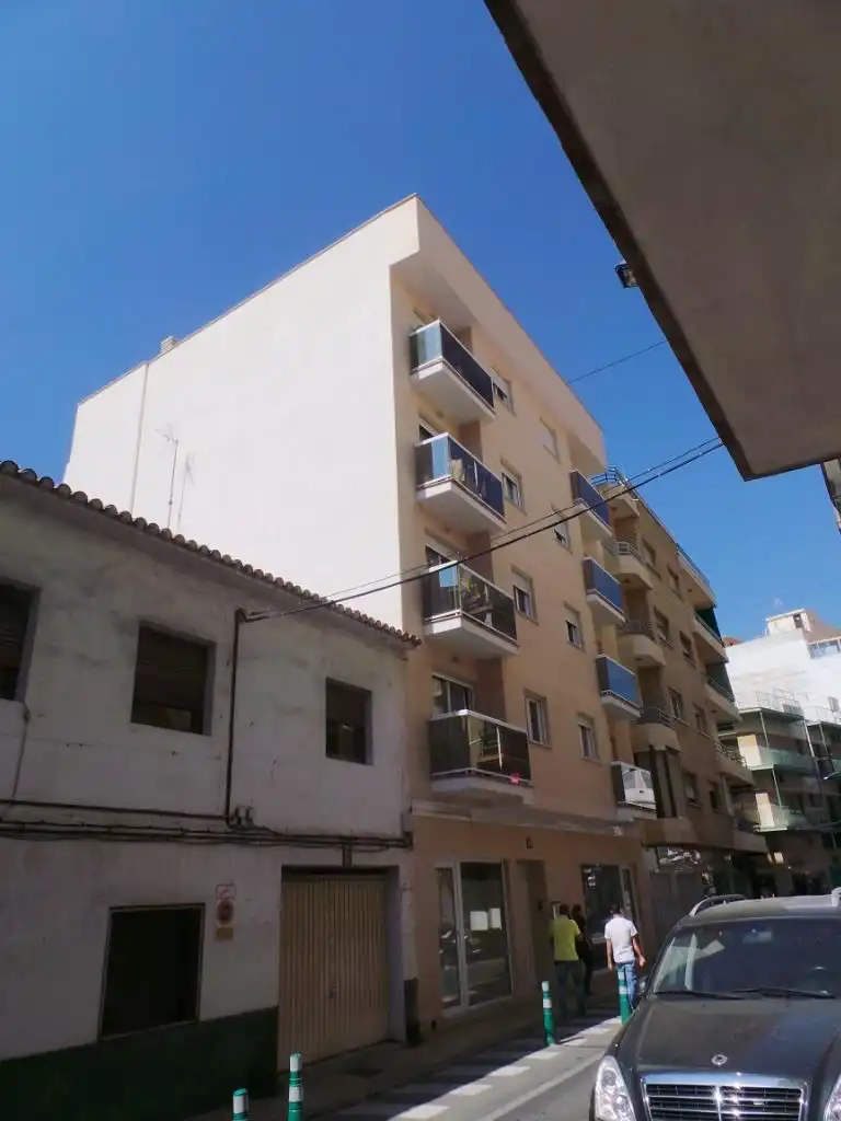Apartamento con terraza en venta en Carrer Apolo XI 11