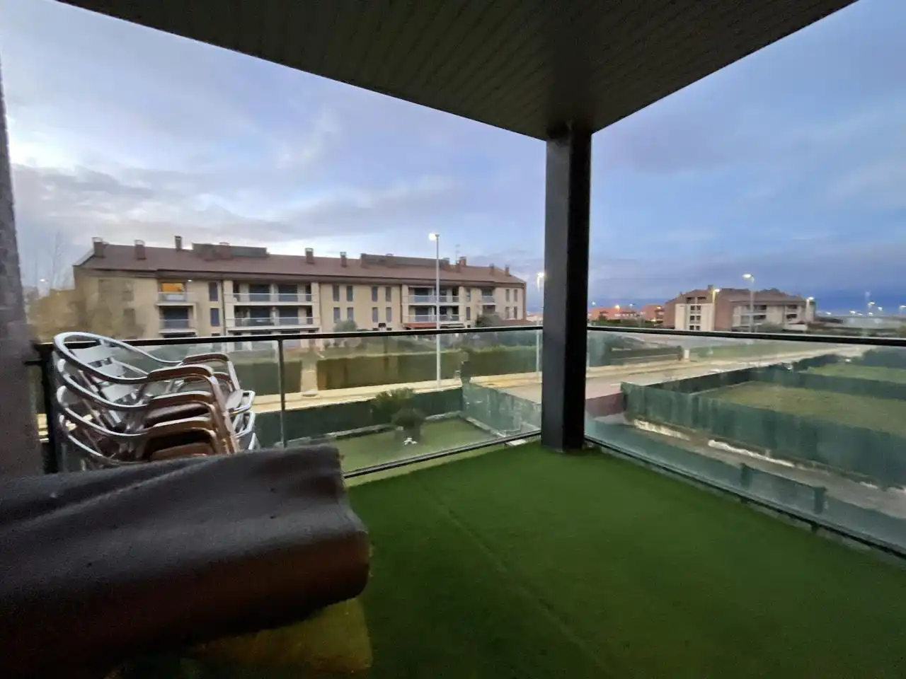 Terraza de Piso en venta en Cirueña con Calefacción, Trastero y Amueblado