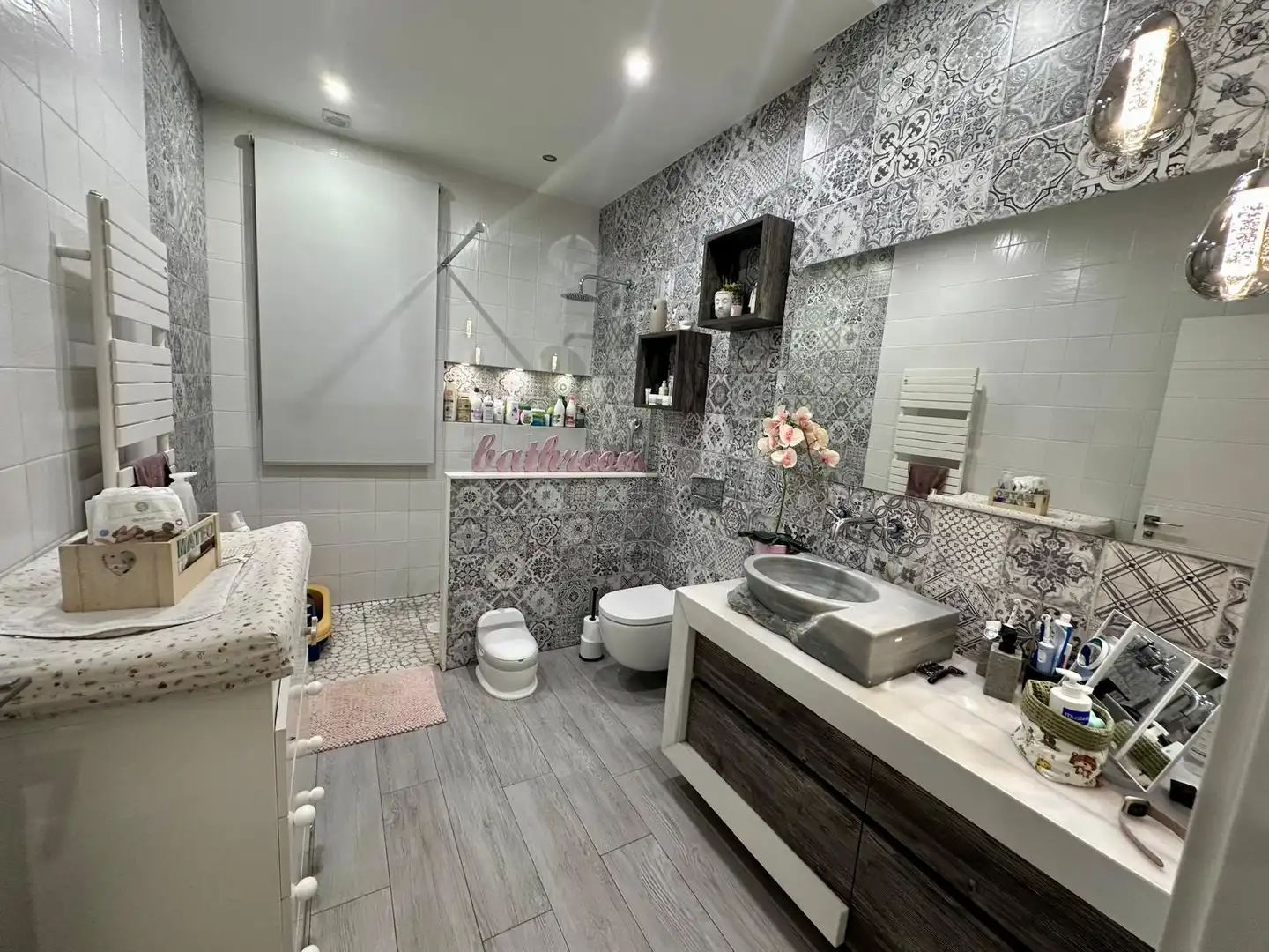 Baño de Casa o chalet en venta en Arenas de San Juan  con Aire acondicionado, Calefacción y Jardín privado