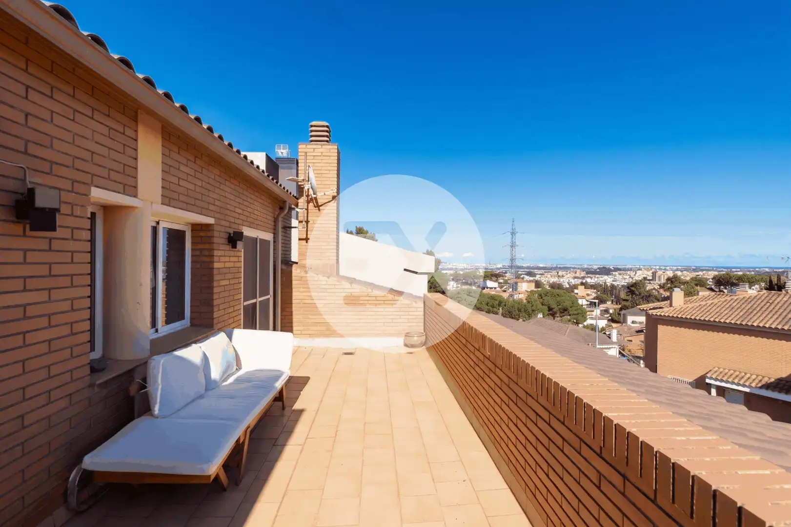Terraza de Casa o chalet en venta en Sant Boi de Llobregat con Aire acondicionado, Calefacción y Jardín privado