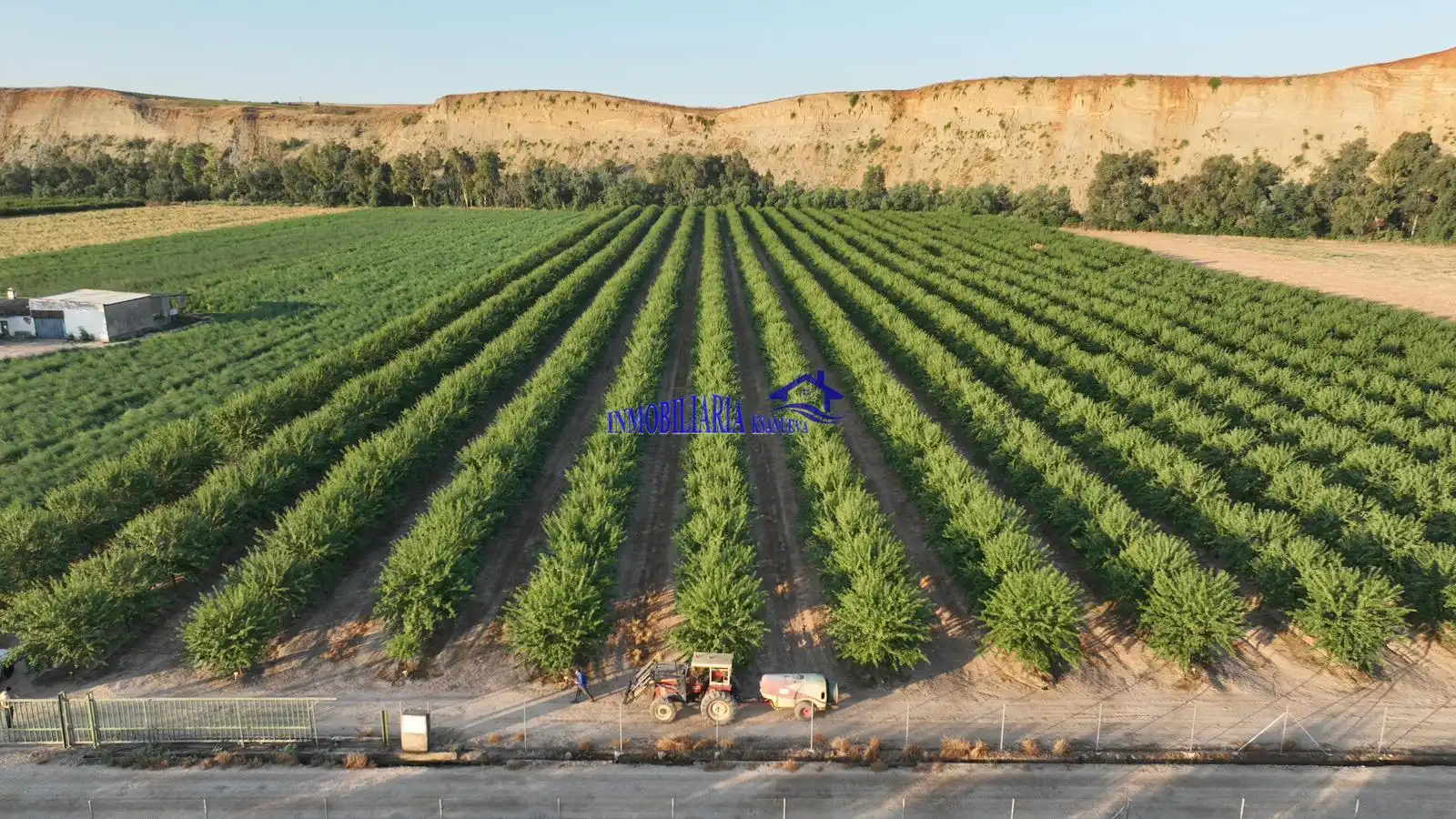 Vista exterior de Finca rústica en venda en Periurbano Oeste - Sierra