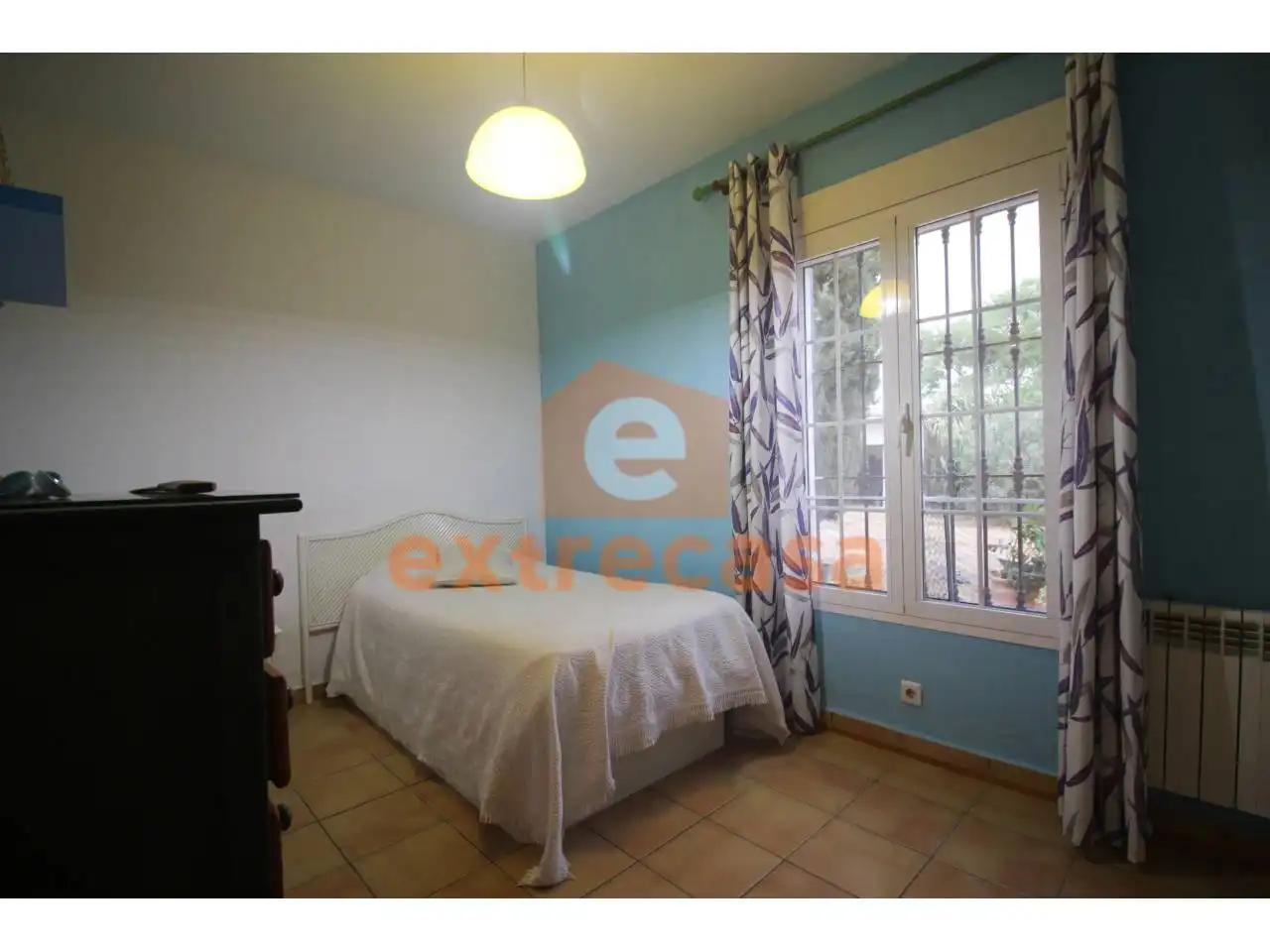 Schlafzimmer von Haus oder Chalet zum Verkauf in Badajoz mit Klimaanlage, Heizung und Privatgarten