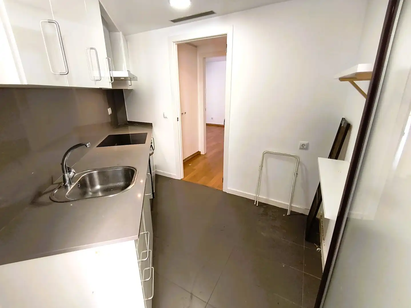 Kitchen of Flat for sale in Barcelona  with Parquet flooring, Terrace and Balcony