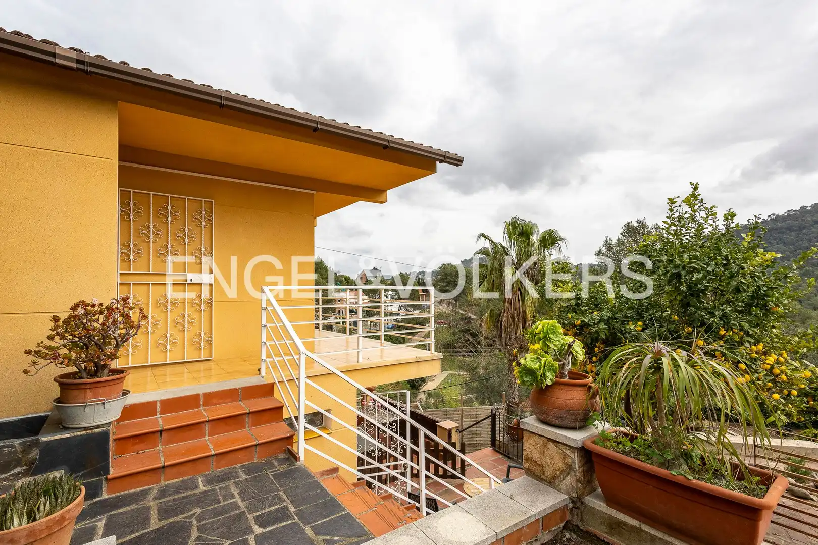 Terraza de Casa o chalet en venta en Cervelló con Calefacción, Jardín privado y Terraza