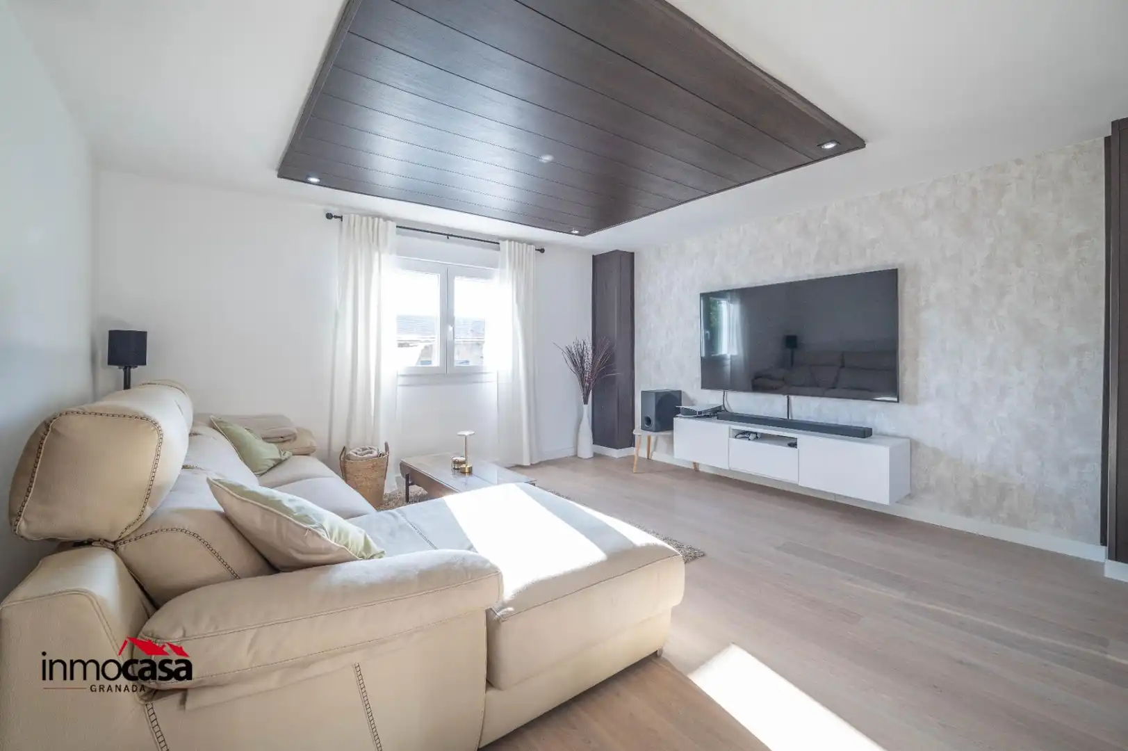 Sala d'estar de Casa adosada en venda en Cúllar Vega