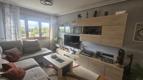 Foto 2 de Pis en venda a Camino Villalonquejar, Barriada Yagüe, Burgos