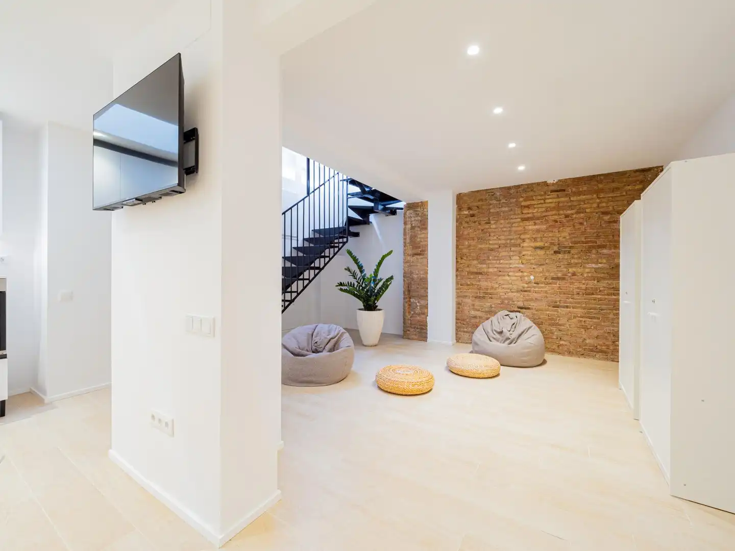 Piso de alquiler en Vic con Calefacción, Amueblado y Microondas