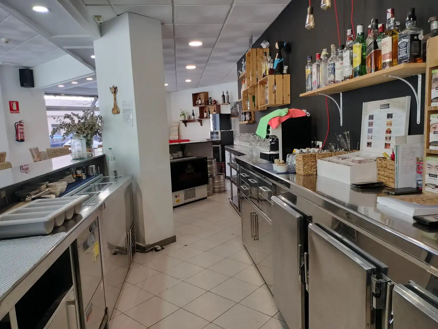 Local comercial en traspàs a San Blas, imagen 26