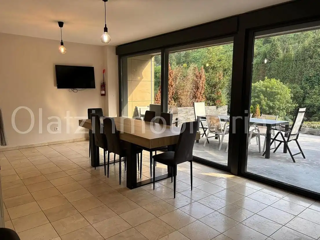 Terrassa de Casa o xalet en venda en Laudio / Llodio amb Aire condicionat, Calefacció i Jardí privat