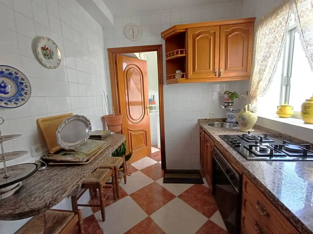 Küche von Wohnung zum Verkauf in Huelva mit Klimaanlage