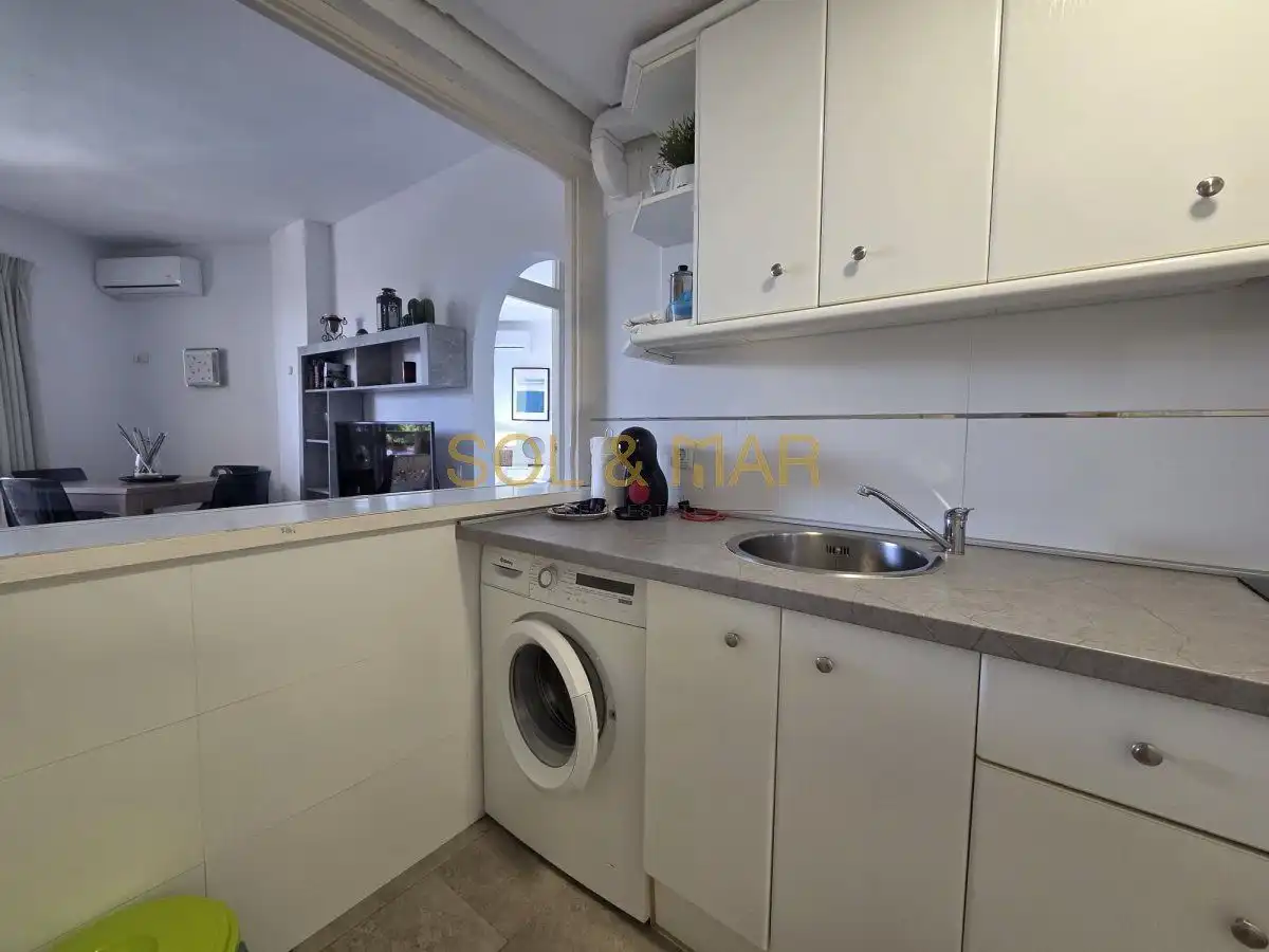 Küche von Wohnung zum Verkauf in Torremolinos mit Klimaanlage, Heizung und Terrasse