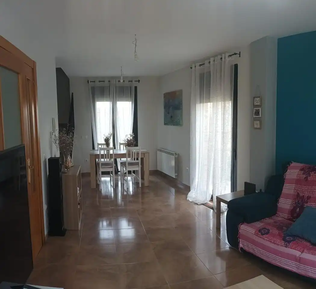 Sala de estar de Casa adosada en venta en Paracuellos de Jiloca con Calefacción, Jardín privado y Terraza
