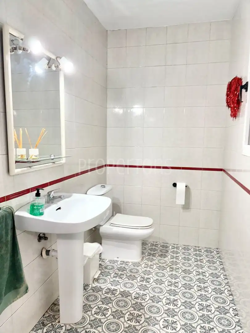 Casa adosada en venta en N/A, Novelda