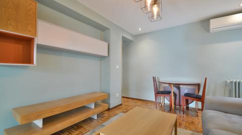 Foto 3 de Piso de alquiler en Calle de Juan de Urbieta, Pacífico,  Madrid Capital