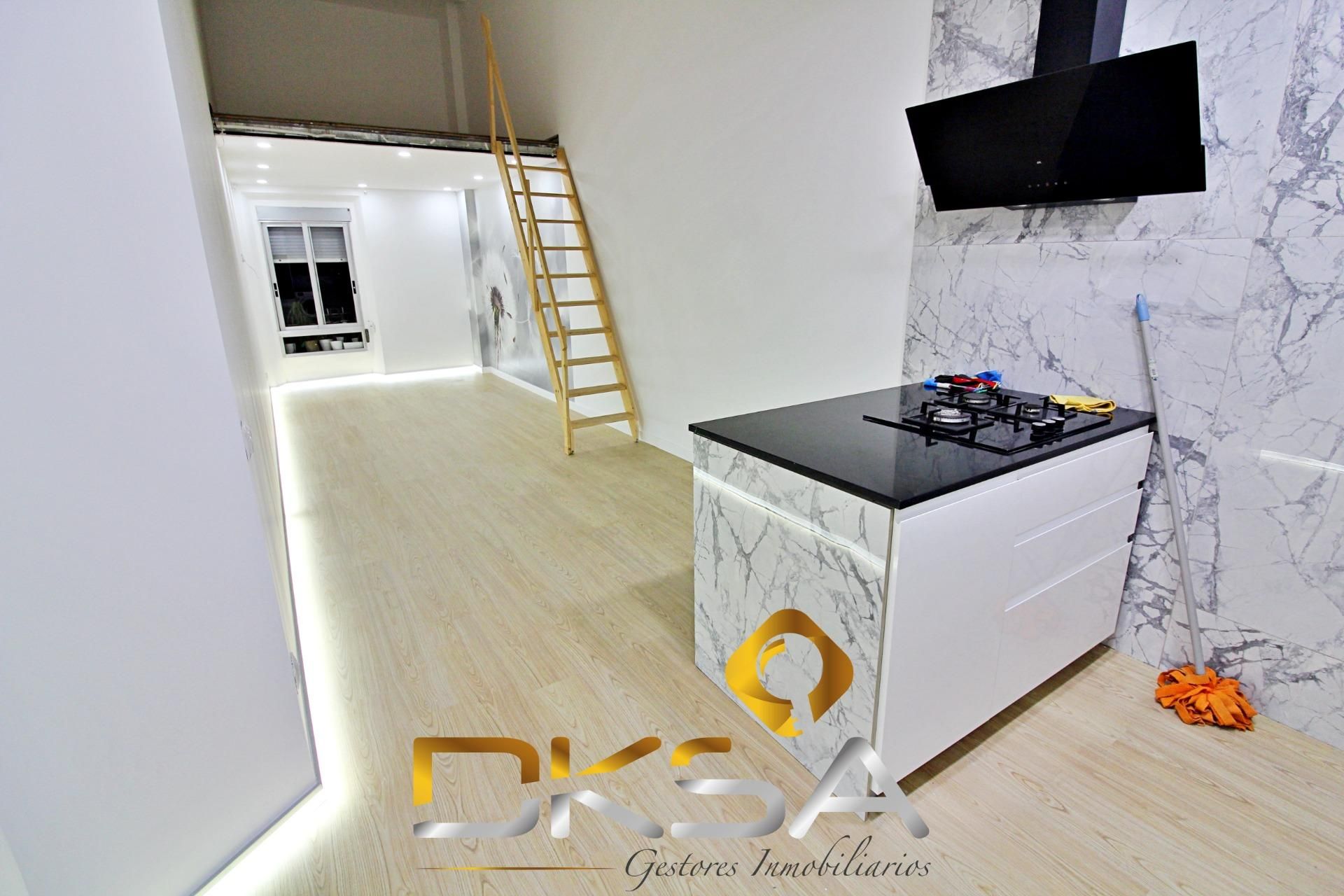 Wohnung zum verkauf in Calle CRONISTA TRAVER, Avenida Alemania-Italia