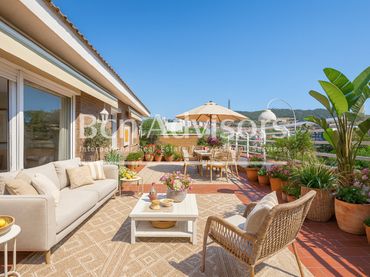 Penthouse with lift for sale in Sarrià - Sant Gervasi