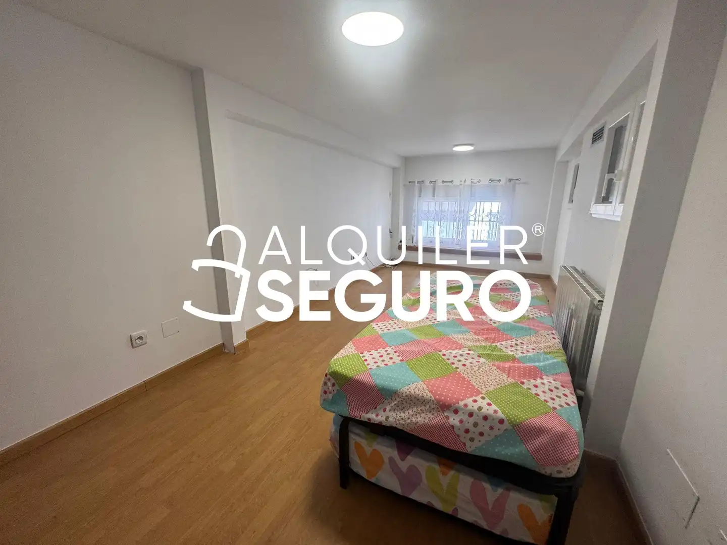 Dormitori de Casa o xalet de lloguer en Madrid amb Aire condicionat, Calefacció i Terrassa