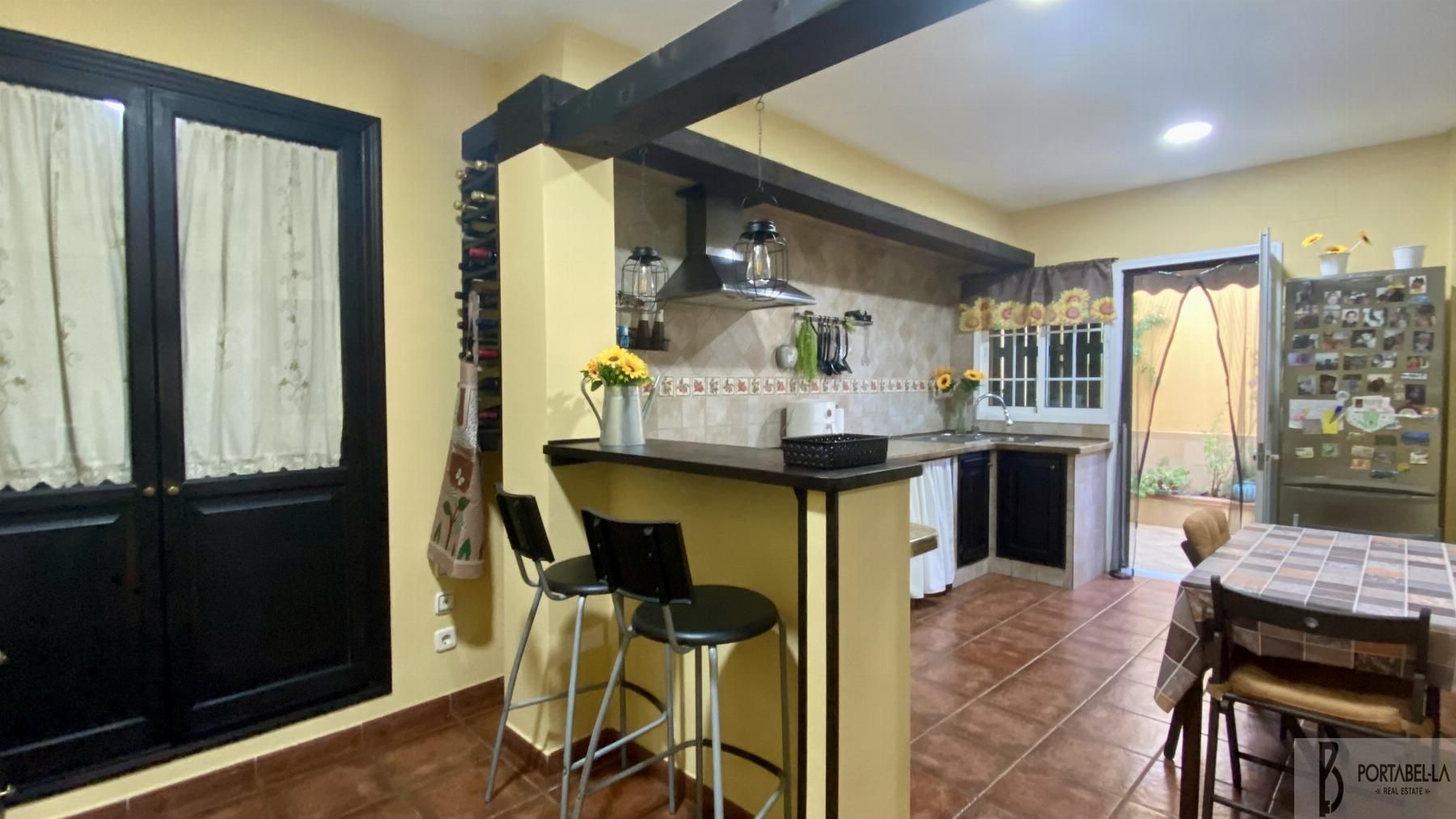 Kitchen of Single-family semi-detached for sale in El Puerto de Santa María  with Air Conditioner, Terrace and Storage room