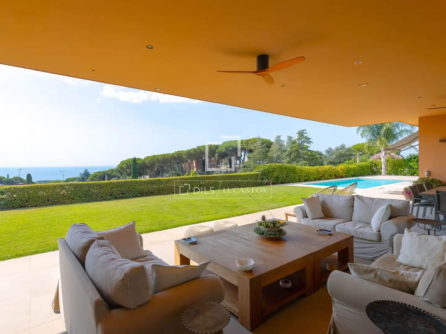 Terraza de Casa o chalet en venta en Sant Vicenç de Montalt con Aire acondicionado, Calefacción y Jardín privado