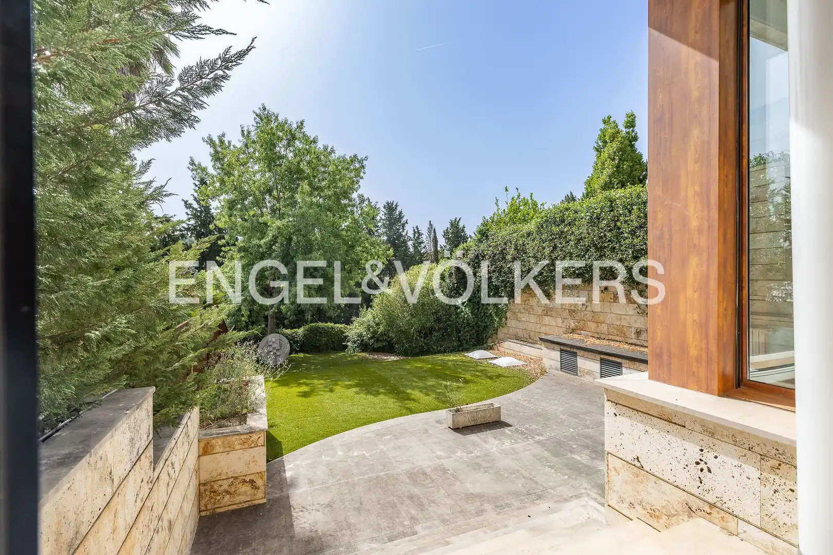 Terraza de Casa o chalet en venta en Sant Cugat del Vallès con Aire acondicionado, Calefacción y Jardín privado