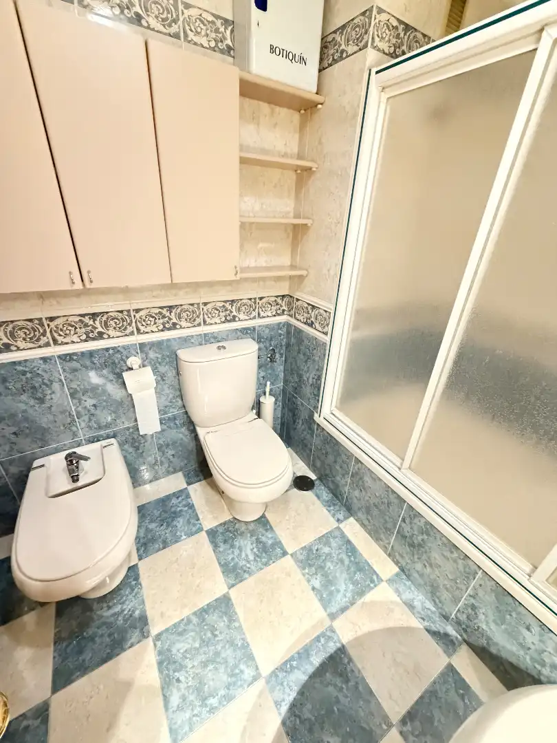 Detached homes for sale in Calle Olmos, 7, Ciudad Jardín