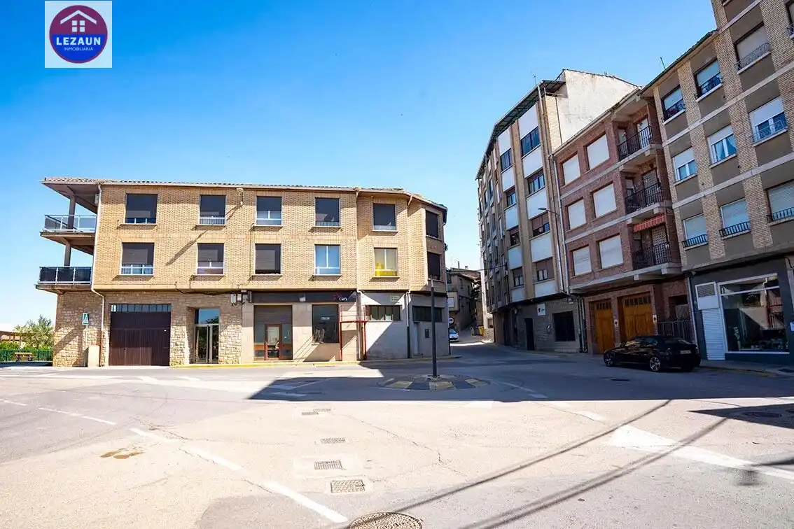 Exterior view of Flat for sale in Funes  with Parquet flooring, Terrace and Storage room