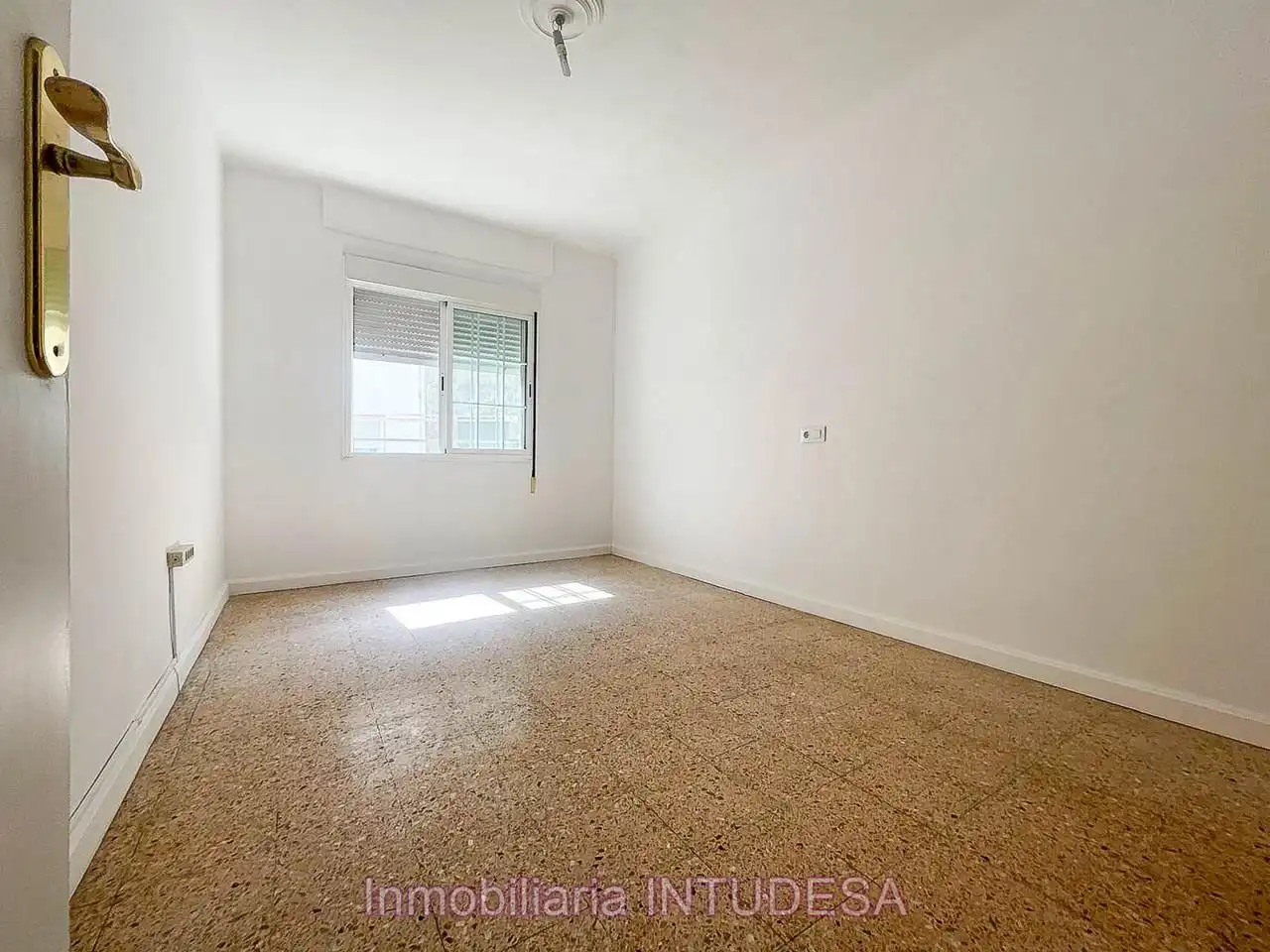 Habitación de Piso en venta en Tudela con Calefacción y Balcón