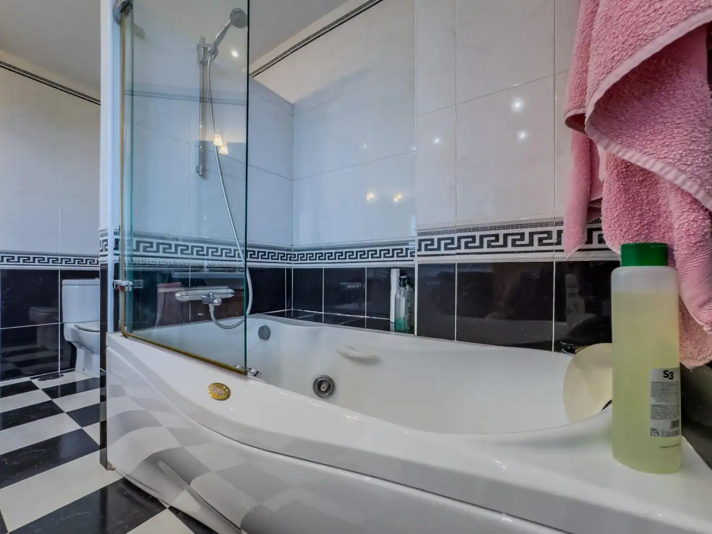 Bathroom of Houses for sale in Piélagos  with Private garden, Terrace and Storage room